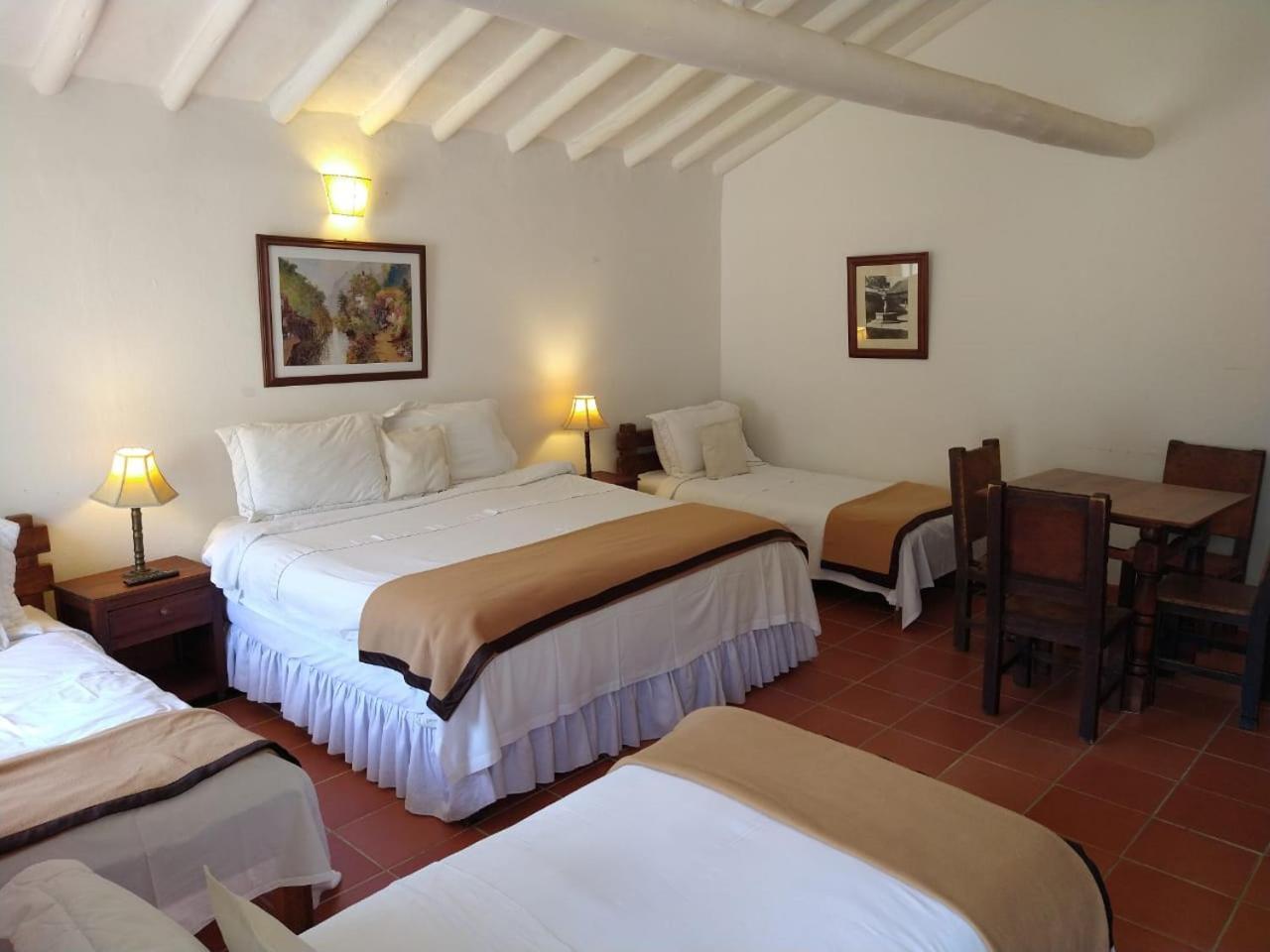 Hotel Meson De Los Virreyes Villa de Leyva Exterior foto