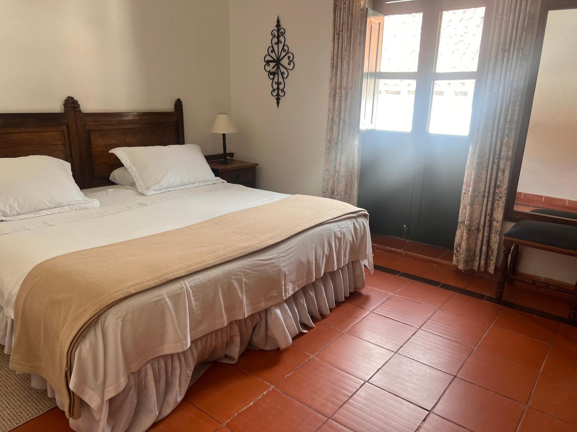 Hotel Meson De Los Virreyes Villa de Leyva Exterior foto
